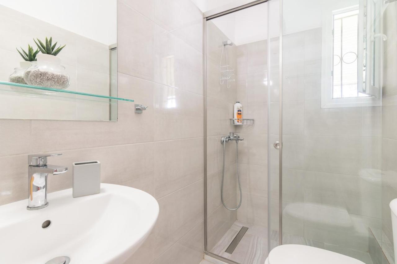 Chris Corfu Town Center Apartment Esterno foto